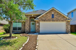 2205 Pacino Dr in Fort Worth, TX - Building Photo