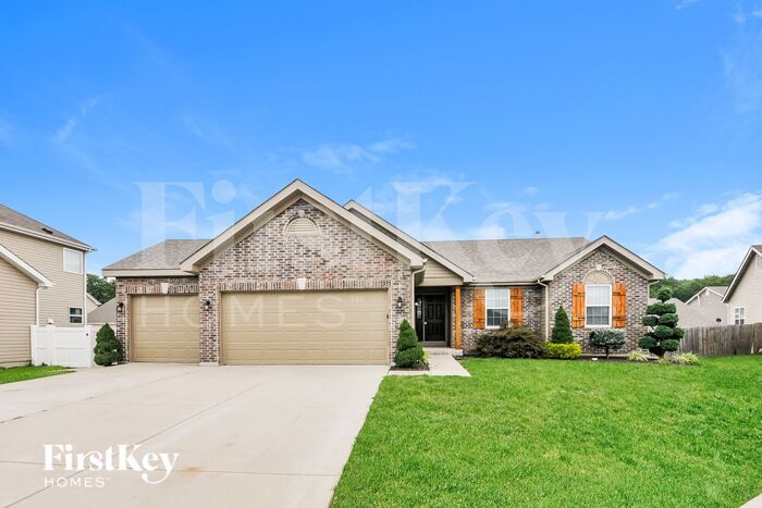 1720 Woods Mill Dr in Wentzville, MO - Foto de edificio