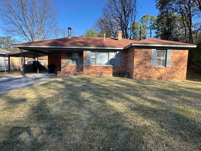 property at 1624 Whitney Ave