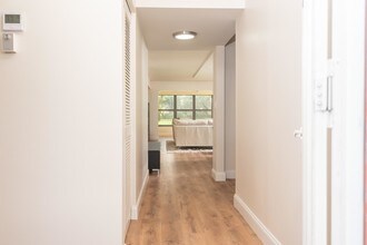 5086 Golfview Ct-Unit -1611 in Delray Beach, FL - Building Photo - Building Photo