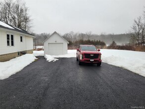 712 NY-52 in Walden, NY - Building Photo - Building Photo