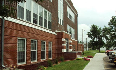 Clyde Apartments in Clyde, KS - Foto de edificio