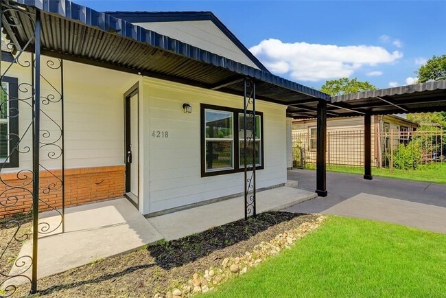 4218 Friar Point Rd in Houston, TX - Building Photo - Building Photo