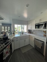 4763 Lamont St in San Diego, CA - Building Photo - Building Photo