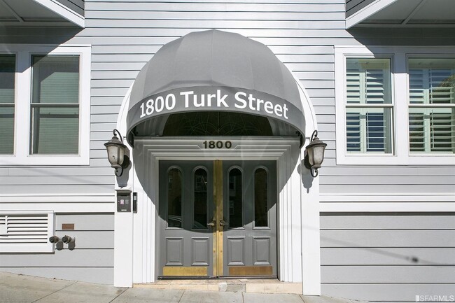 1800 Turk St, Unit 404 in San Francisco, CA - Foto de edificio - Building Photo