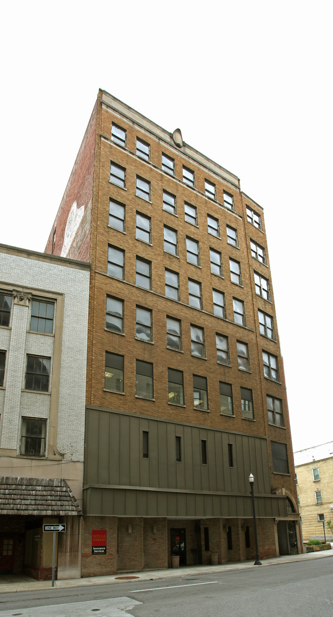 320 Federal St