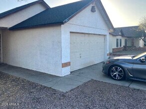 8921 W Palo Verde Ave in Peoria, AZ - Building Photo - Building Photo