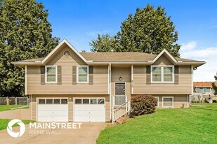 810 Rowell St in Excelsior Springs, MO - Building Photo