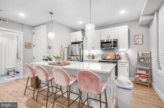 1144 Frankford Ave in Philadelphia, PA - Building Photo - Building Photo