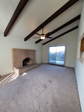 4593 N Emerson Ave in Fresno, CA - Building Photo - Building Photo