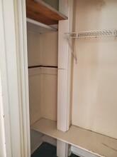 2411 Patane Ave, Unit A in Roslyn, PA - Foto de edificio - Building Photo