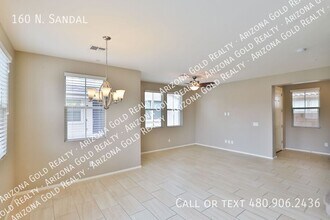 160 N Sandal in Mesa, AZ - Building Photo - Building Photo