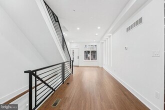 2602 Earp St in Philadelphia, PA - Building Photo - Building Photo