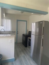 2114 Biarritz Dr in Miami Beach, FL - Building Photo - Building Photo