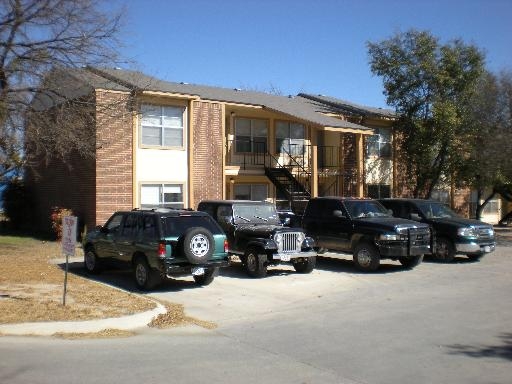 Cedar Hills in Junction, TX - Building Photo