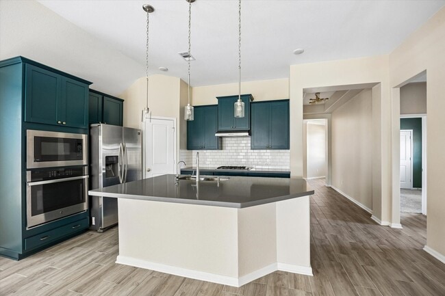 3738 Amoroso Dr in Arcola, TX - Building Photo - Building Photo