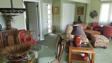 360 N 48th St in Harrisburg, PA - Building Photo - Building Photo