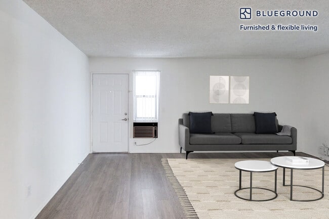 6700 Warner Ave in Huntington Beach, CA - Building Photo - Building Photo