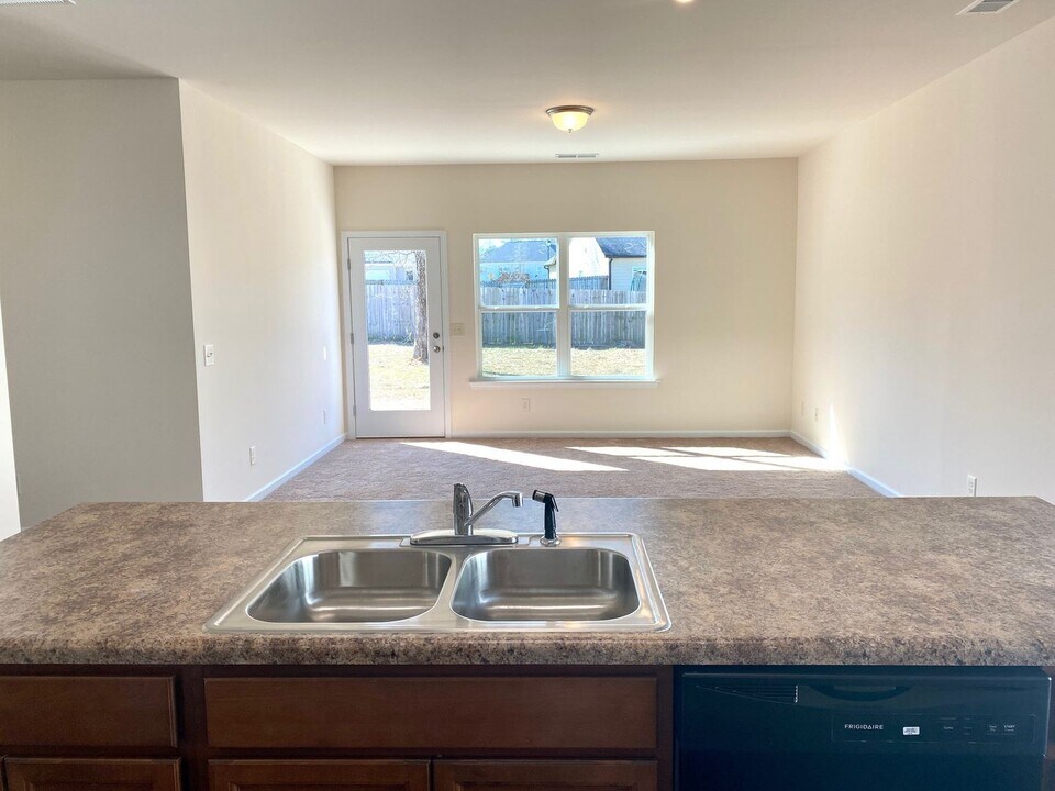 36 Pippin Pl NE in Rome, GA - Building Photo