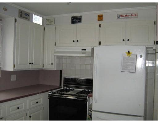 141 Bonair Ave in West Springfield, MA - Building Photo - Building Photo