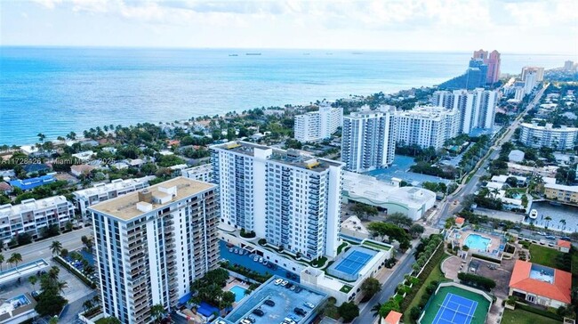3015 N Ocean Blvd, Unit 3J in Fort Lauderdale, FL - Building Photo - Building Photo