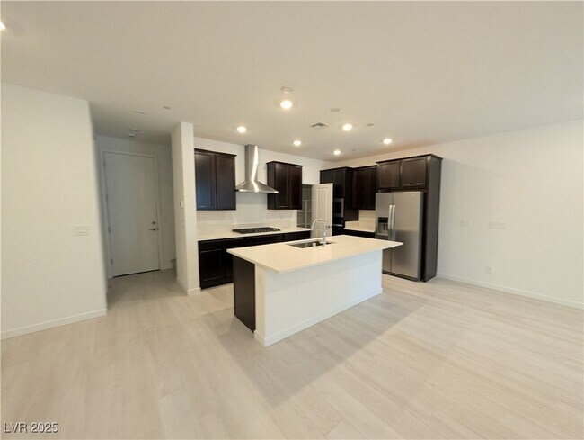 11443 Ethereal Lndg Ave