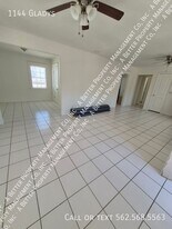 1144 Gladys Ave in Long Beach, CA - Building Photo