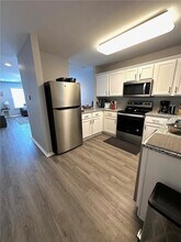 1446 W Netherland Way in Fayetteville, AR - Building Photo - Building Photo