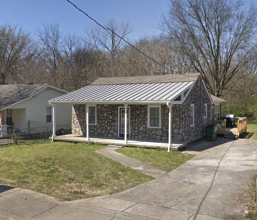 2506 Osage Street in Nashville, TN - Building Photo