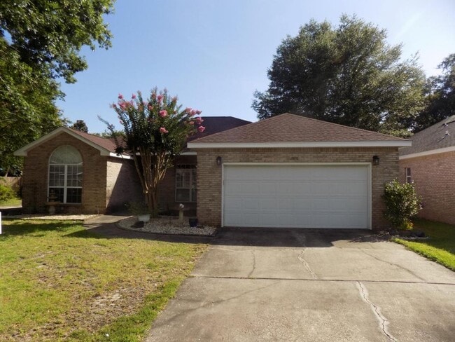property at 1438 The Crossings