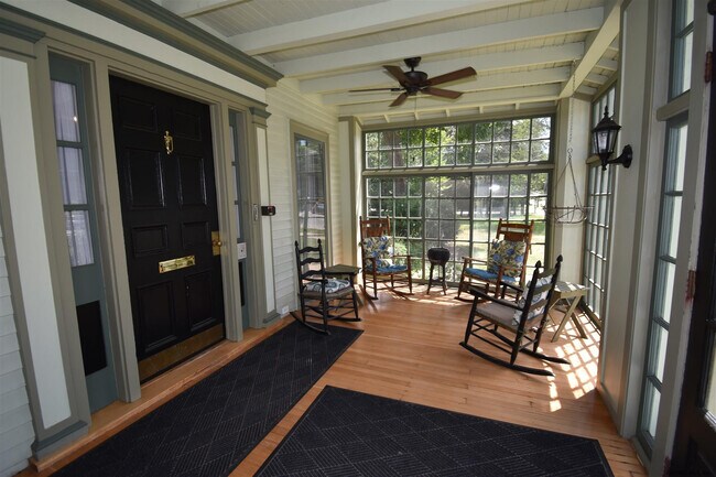 125 Union Ave in Saratoga Springs, NY - Building Photo - Building Photo