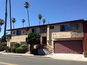 724 N Mariposa Ave in Los Angeles, CA - Foto de edificio - Building Photo