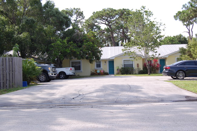 Compass Way in Stuart, FL - Building Photo - Other