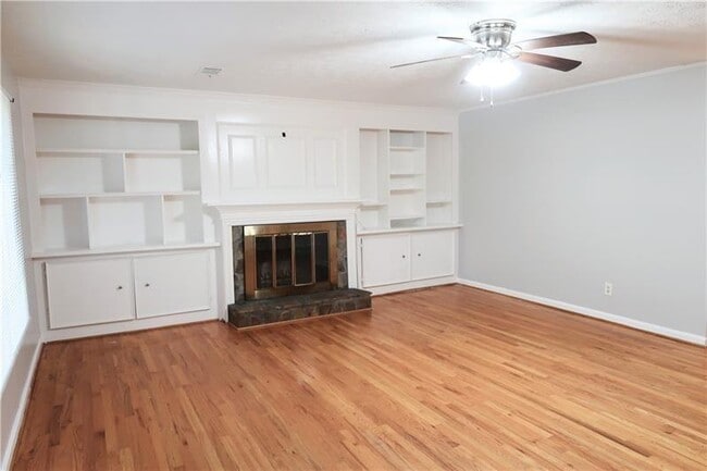 2894 Sawgrass Trail SW in Lilburn, GA - Building Photo - Building Photo