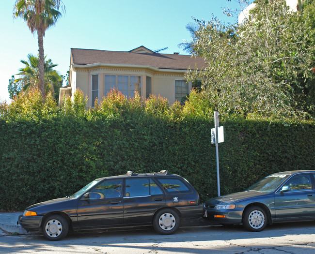 1807-1811 Grace Ave in Los Angeles, CA - Foto de edificio - Building Photo