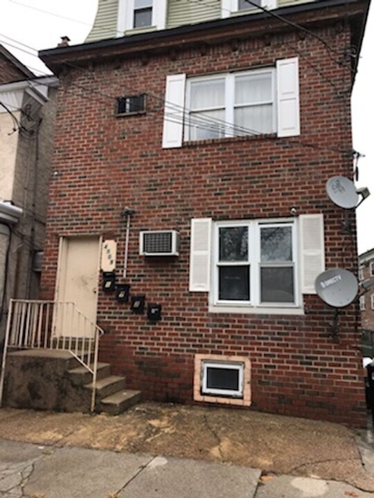 4509 Rhawn St in Philadelphia, PA - Building Photo