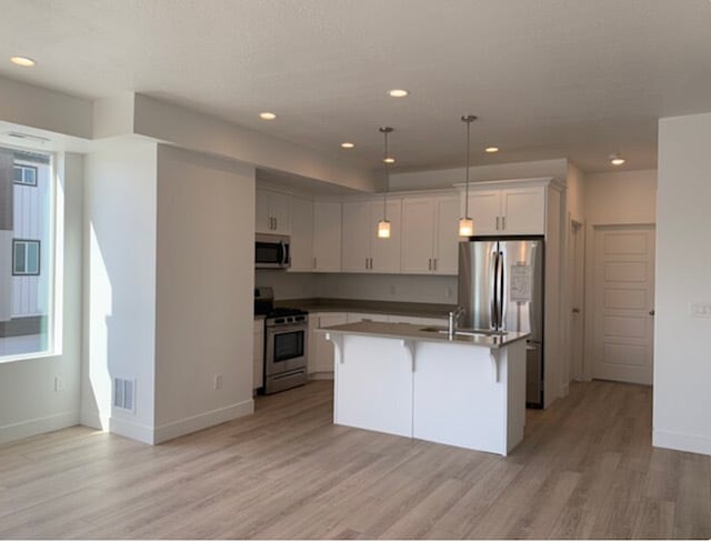 145 E Verdon Ct in Sandy, UT - Foto de edificio - Building Photo