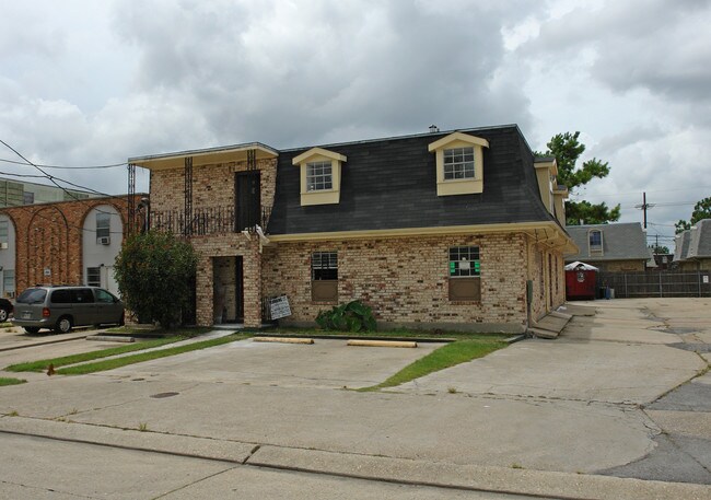 2910 Independence St in Metairie, LA - Building Photo - Building Photo