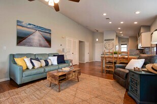 175 W Rockford Dr, Unit K9 in Branson, MO - Building Photo