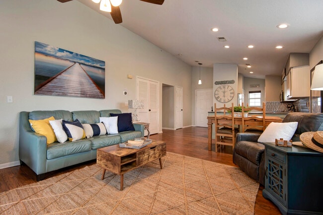 property at 175 W Rockford Dr