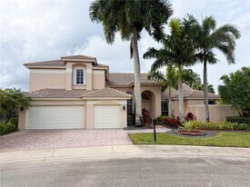 3279 Huntington in Weston, FL - Building Photo