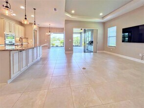 5664 Cantucci St in Nokomis, FL - Building Photo - Building Photo