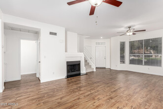 2875 W Highland St in Chandler, AZ - Building Photo - Building Photo