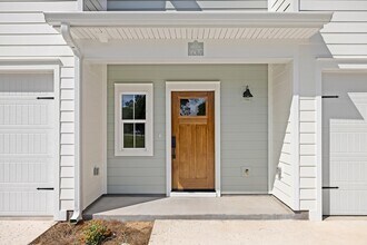 1605 Beckett Blvd in Niceville, FL - Building Photo - Building Photo