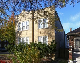 4404 W George St in Chicago, IL - Building Photo - Building Photo