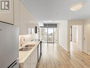 60-1060 Frederick St in Kitchener, ON - Building Photo - Building Photo