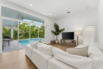 10291 NW 62nd Dr in Parkland, FL - Building Photo - Building Photo