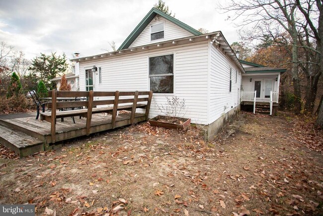 155 Erial Rd in Clementon, NJ - Foto de edificio - Building Photo