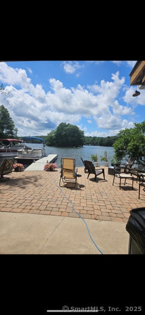 76 Island Rd in Killingly, CT - Building Photo - Building Photo
