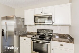 5705 Addington Dr in Fort Worth, TX - Building Photo - Building Photo